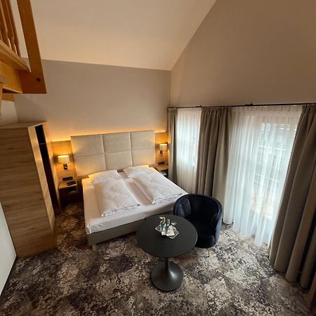Grünwald Appartment-Hotel-Hoelzl מראה חיצוני תמונה