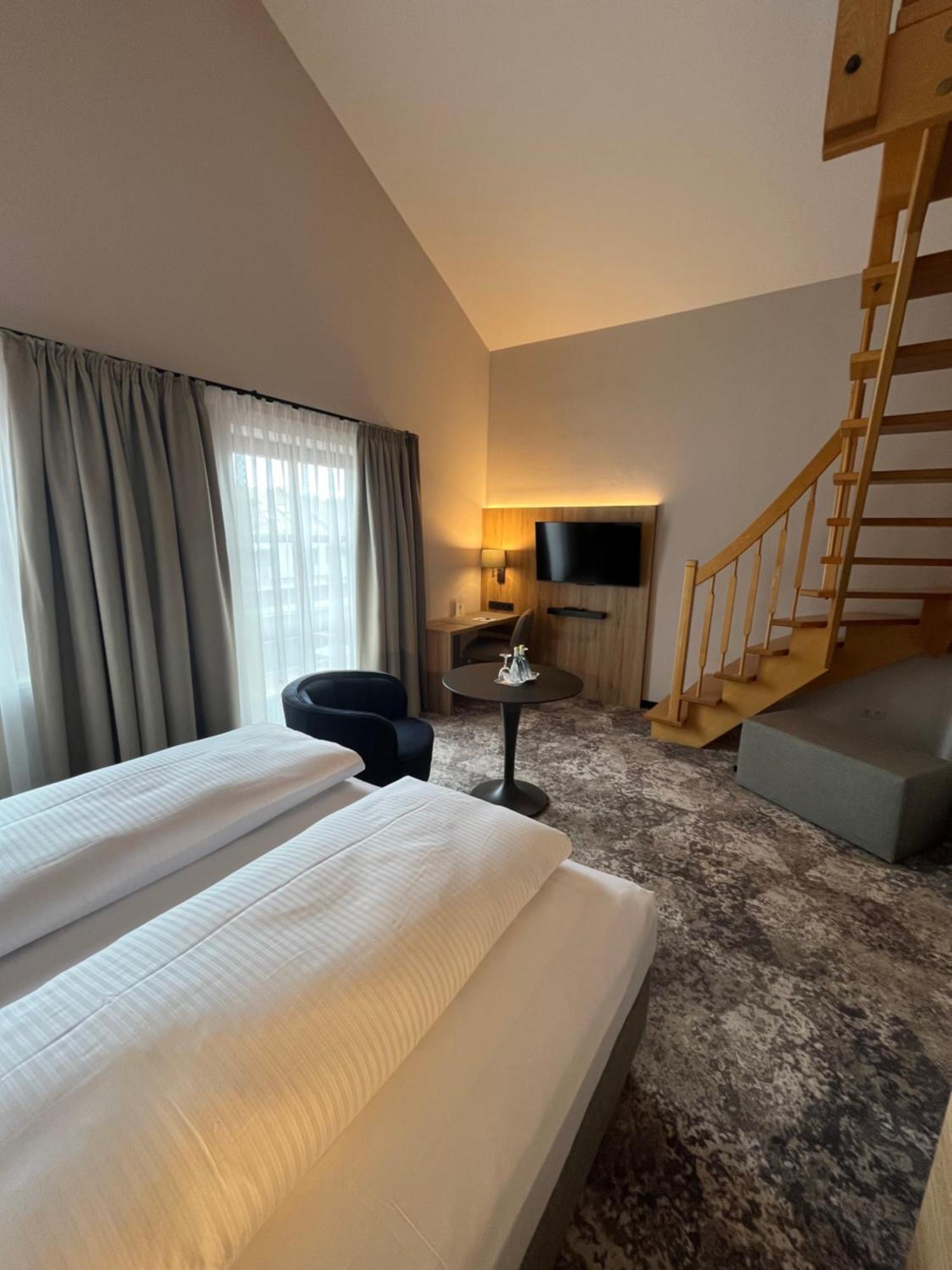 Grünwald Appartment-Hotel-Hoelzl מראה חיצוני תמונה